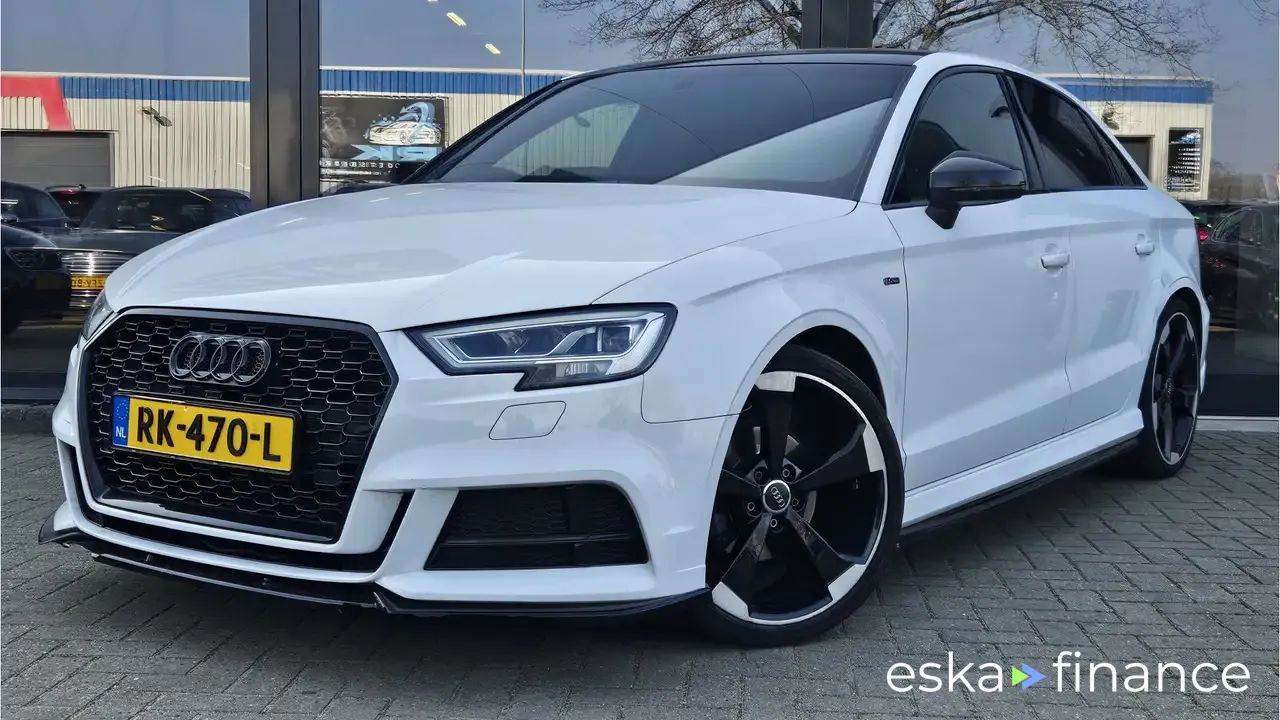 Lízing Sedan Audi A3 2018