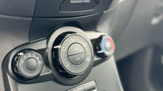 Leasing Hatchback Ford Fiesta 2016