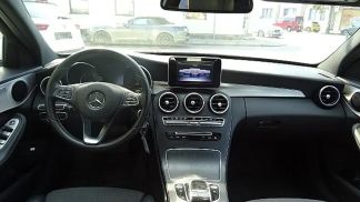 Lízing Sedan MERCEDES C 180 2019