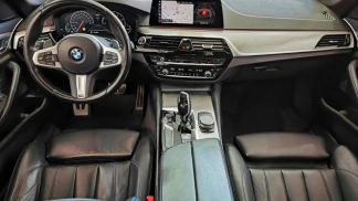 Lízing Kombi BMW 530 2018