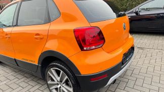 Lízing Sedan Volkswagen POLO CROSS 2012