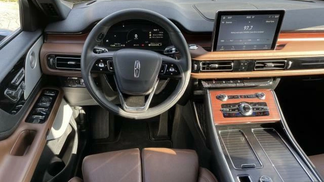 Financování SUV Lincoln Aviator 2024