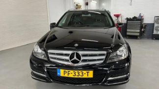 Finansowanie Wóz MERCEDES C 200 2011