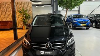 Lízing Hatchback MERCEDES B 180 2018