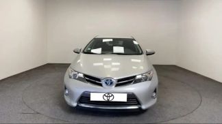 Leasing Sedan Toyota Auris 2014