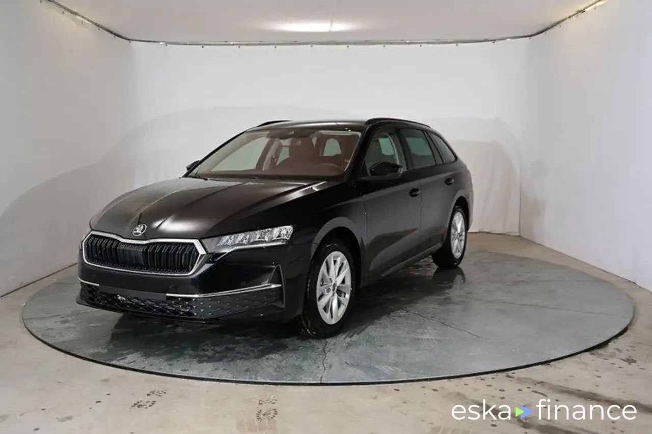 Leasing Wagon Skoda Octavia 2025