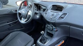 Leasing Hatchback Ford Fiesta 2013