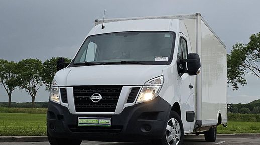 Nissan NV 400 2015