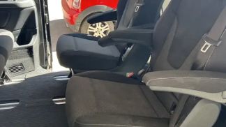 Lízing Hatchback MERCEDES V 220 2015