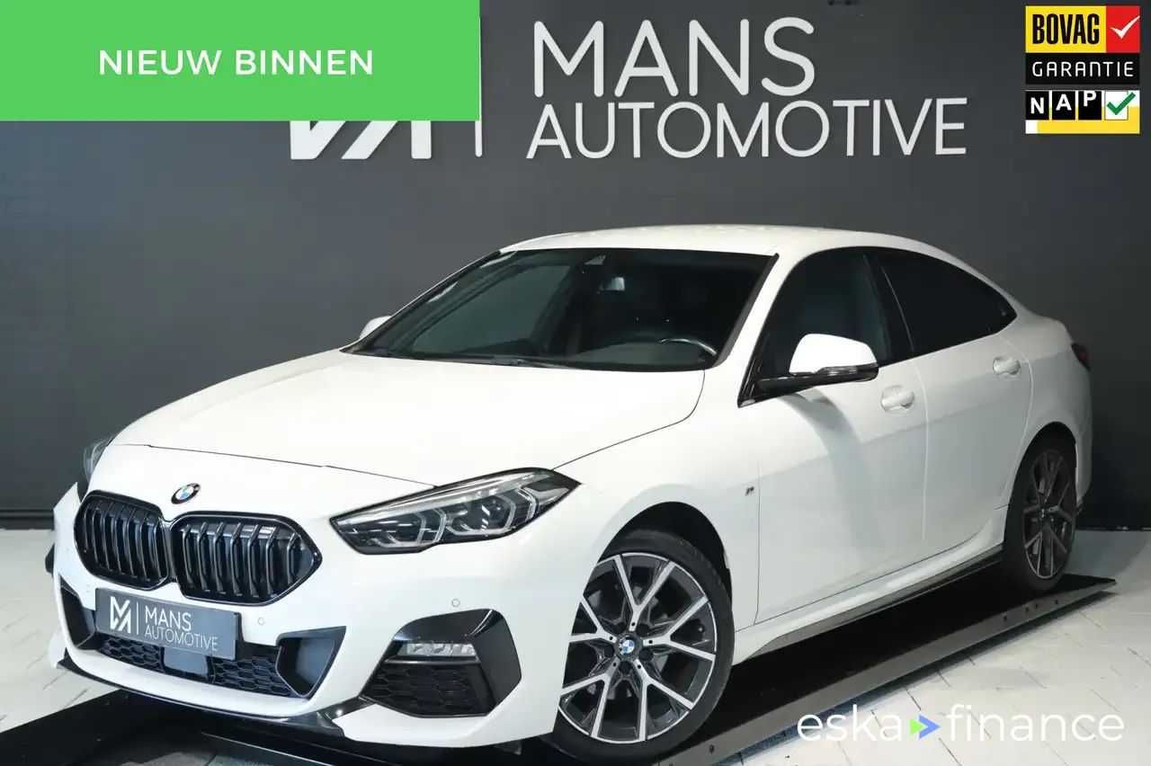 Finansowanie Sedan BMW 218 2021