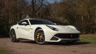 Leasing Coupé Ferrari F12 2013