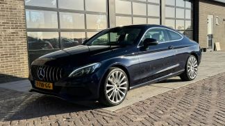Financování Kupé MERCEDES C 220 2017