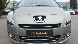 Lízing Hatchback Peugeot 5008 2013