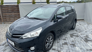 Lízing Van Toyota Corolla Verso 2014