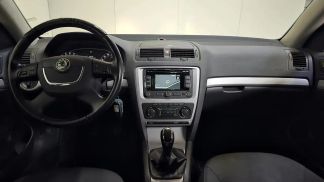 Leasing Sedan Skoda Octavia 2012