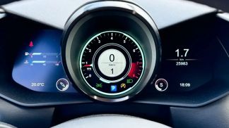 Financování Kupé Aston Martin V8 2020