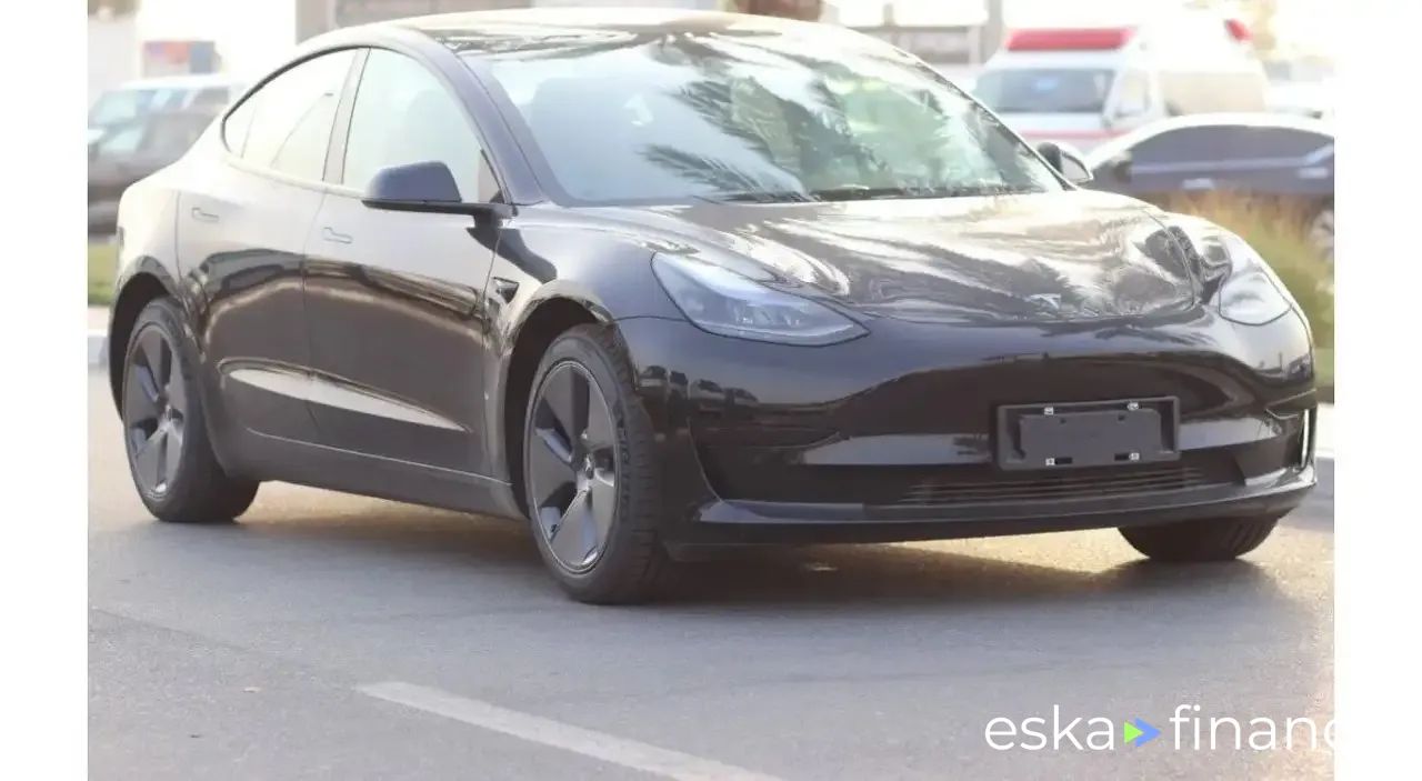 Finansowanie Sedan Tesla Model 3 2022