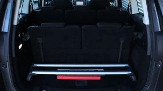 Lízing Hatchback Ford Galaxy 2016