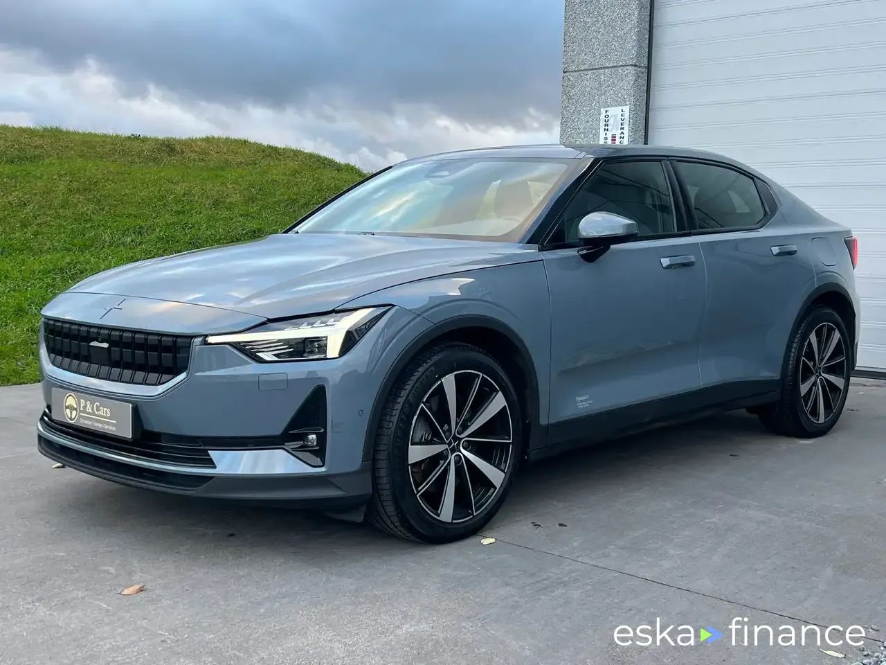 Lízing Sedan Polestar 2 2020