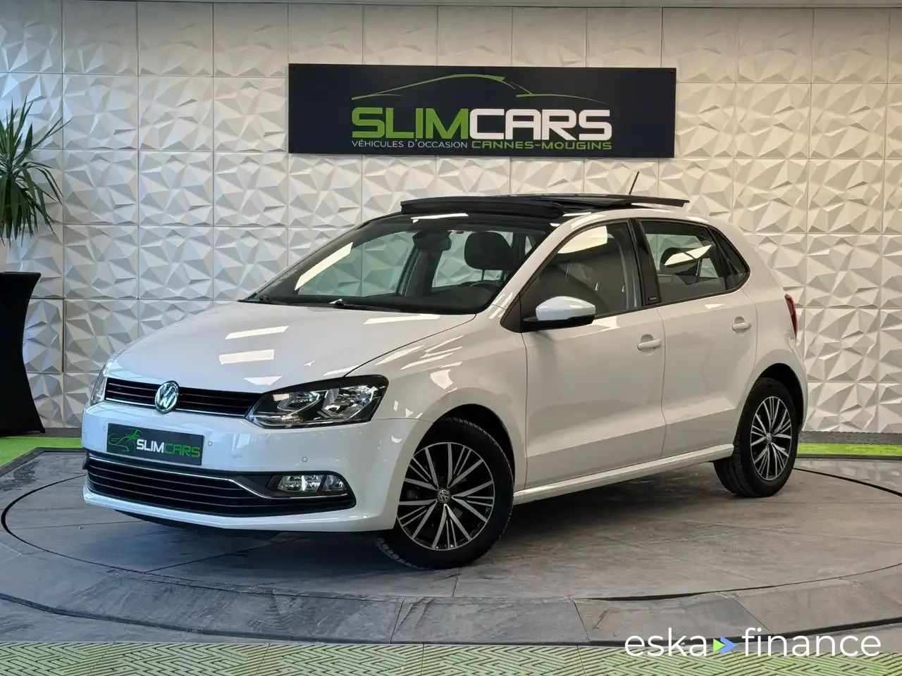 Leasing Convertible Volkswagen Polo 2016