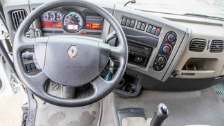 Specjalna ciężarówka Renault PREMIUM 340DXI 2013