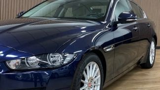 Lízing Sedan Jaguar XE 2018