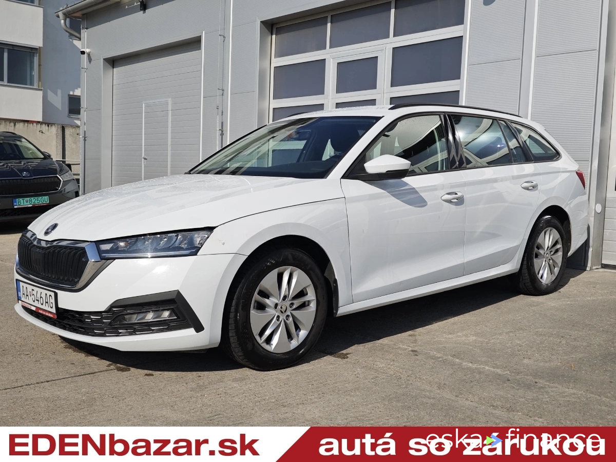 Lízing Kombi Skoda OCTAVIA COMBI 2023