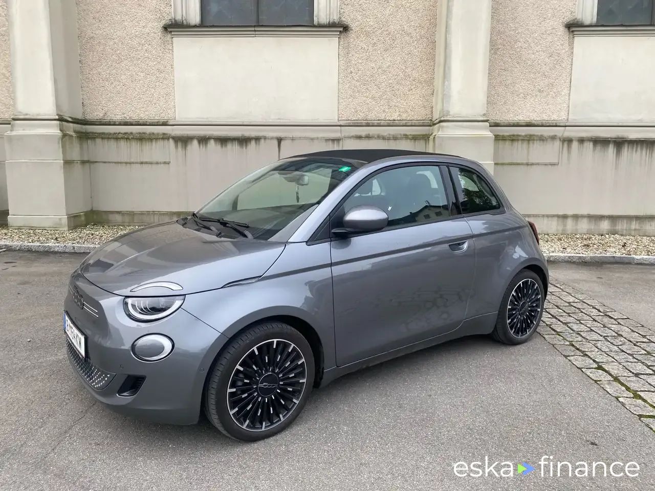 Lízing Kabriolet Fiat 500 2022