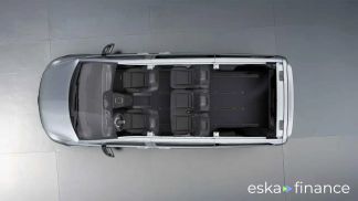 Lízing Hatchback MERCEDES V 300 2024