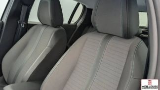 Leasing Sedan Peugeot 208 2023