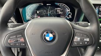 Lízing Sedan BMW 330 2019