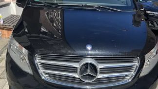 Lízing Hatchback MERCEDES V 220 2015