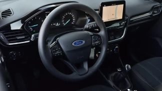 Leasing Hatchback Ford Fiesta 2018