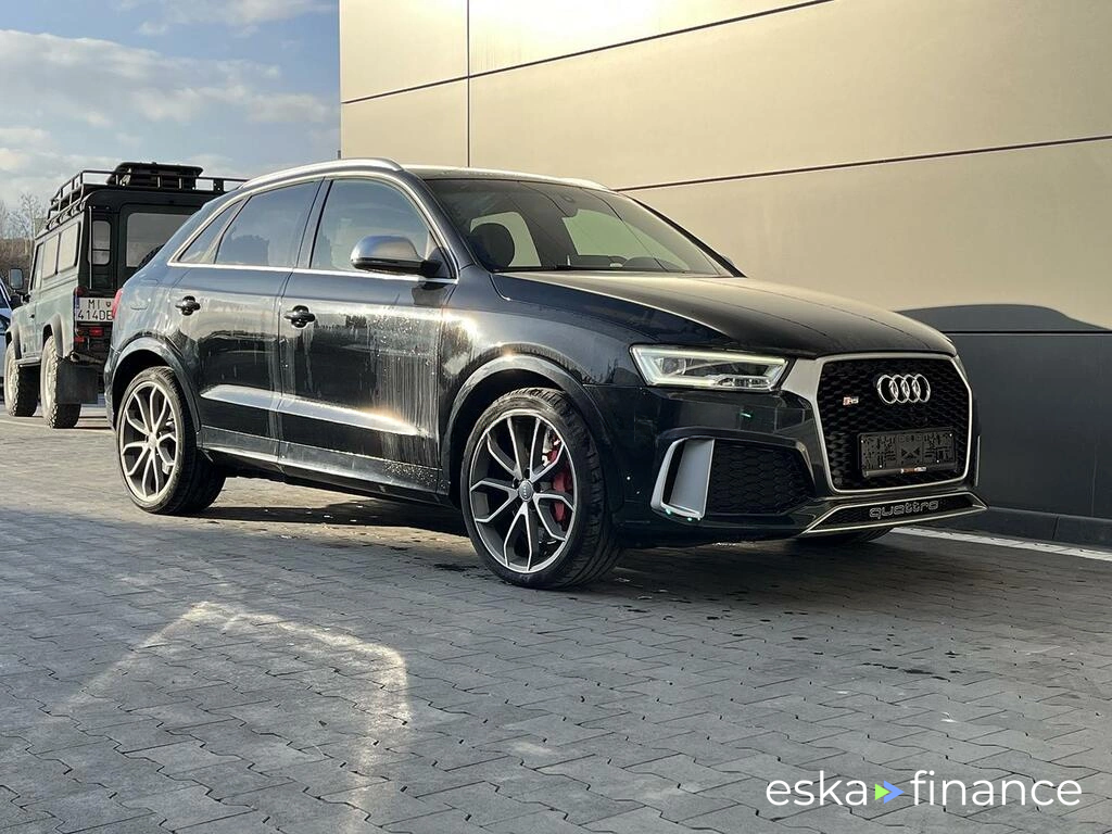 Lízing SUV Audi Q3 RSQ3 2016