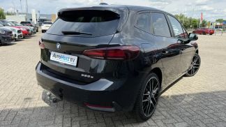 Leasing Hatchback BMW 225 2023