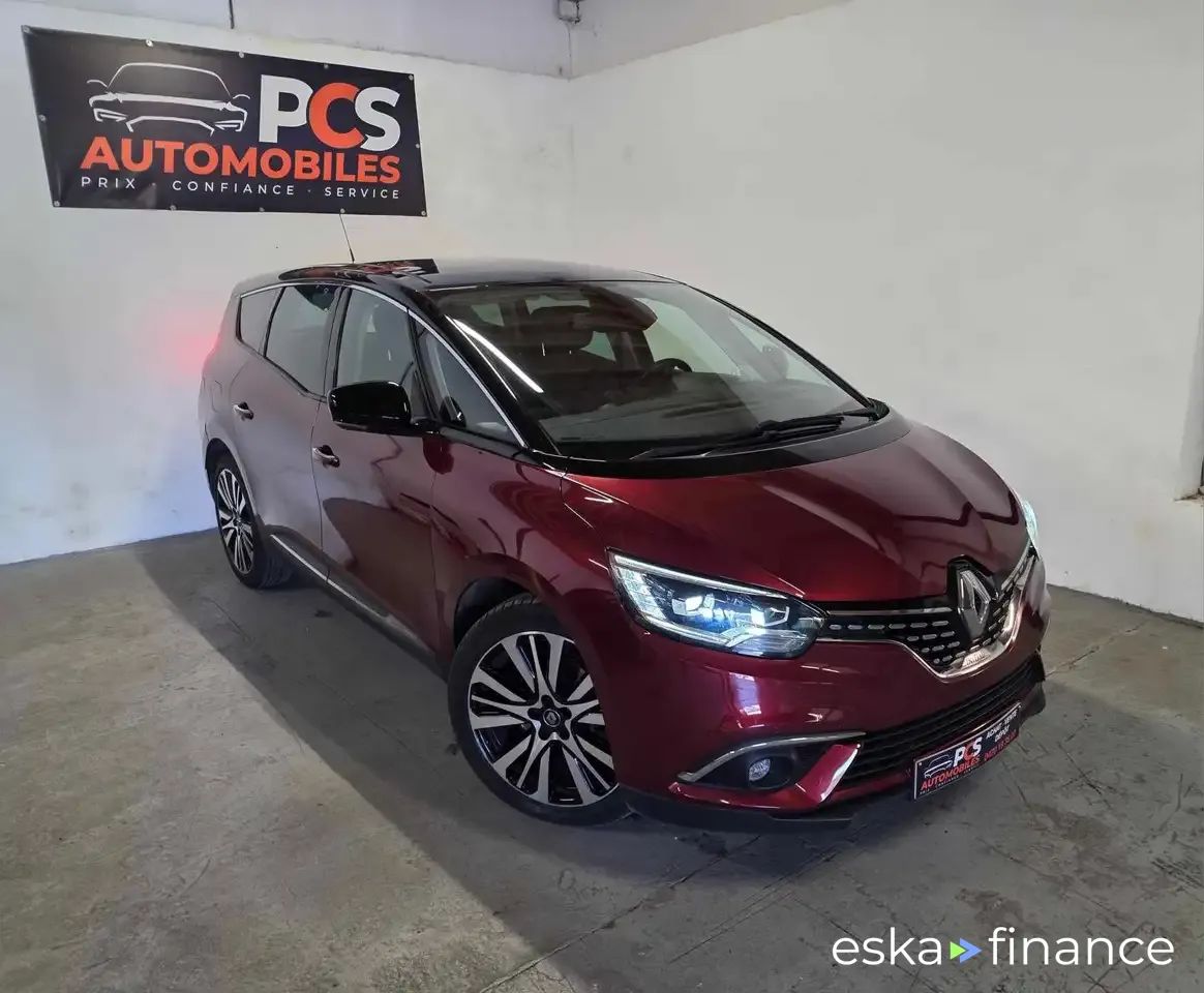Lízing Hatchback Renault Grand Scenic 2019