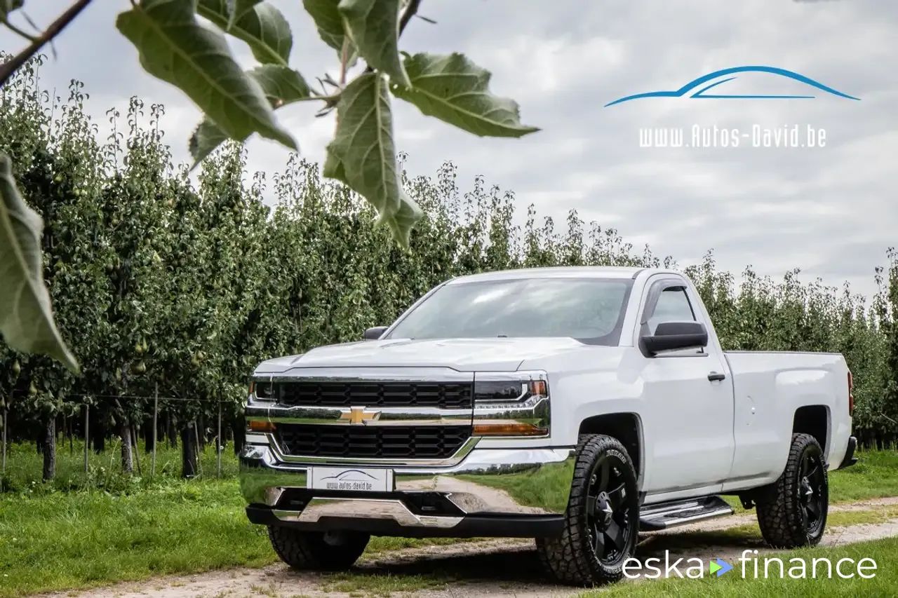 Financování SUV Chevrolet Silverado 2018