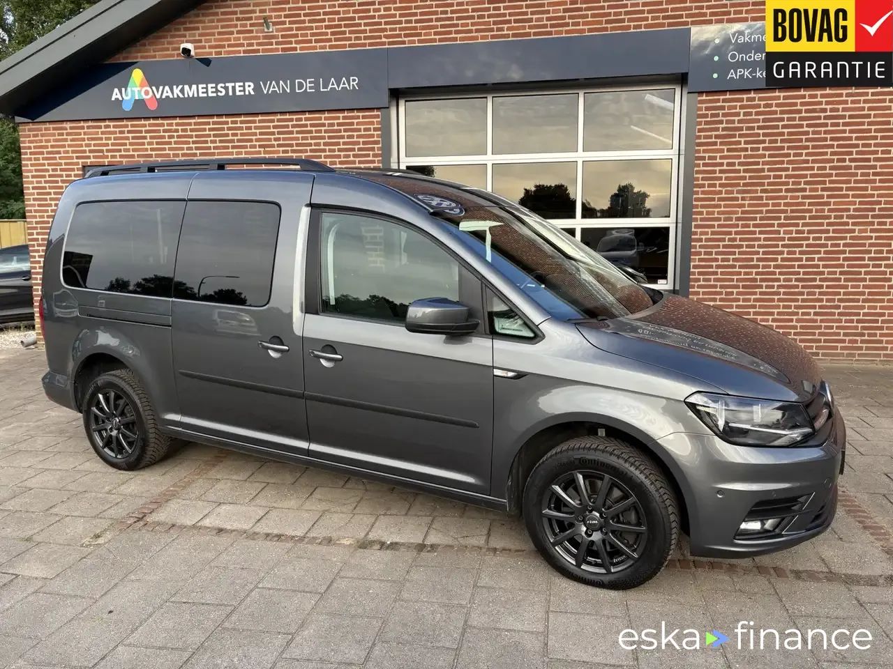 Lízing Hatchback Volkswagen Caddy 2018