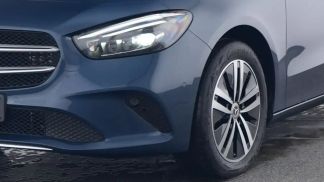 Lízing Hatchback MERCEDES B 250 2022