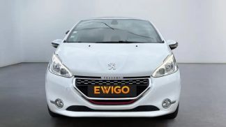 Lízing Hatchback Peugeot 208 2013