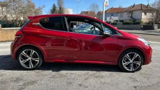 Lízing Hatchback Peugeot 208 2016