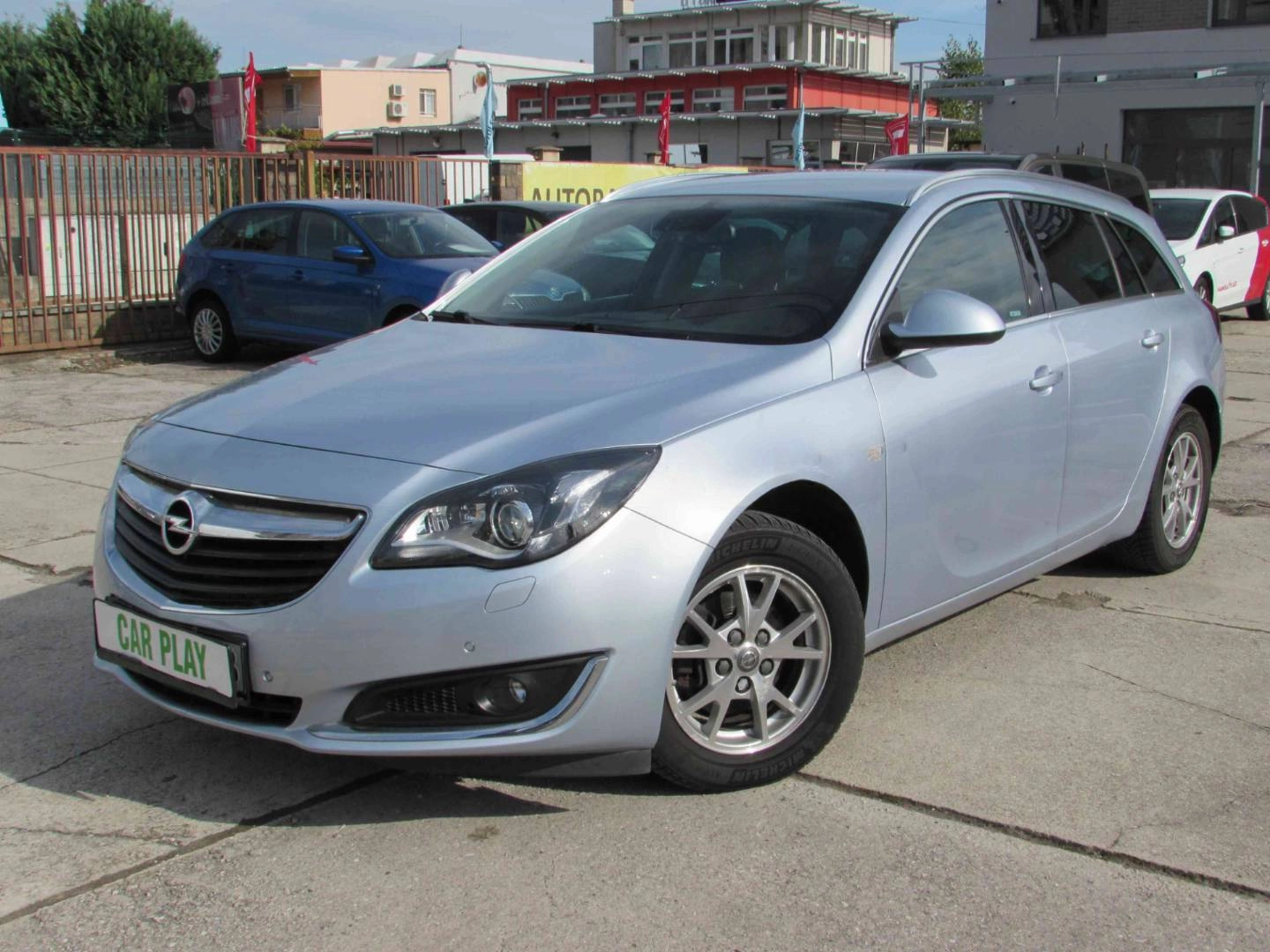 Wóz Opel Insignia 2016