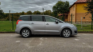 Finansowanie Transport pasażerów Peugeot 5008 2014