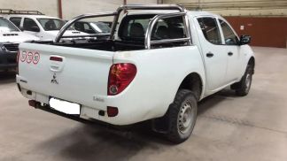 Leasing SUV Mitsubishi L200 2015