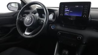 Leasing Hatchback Toyota Yaris 2020