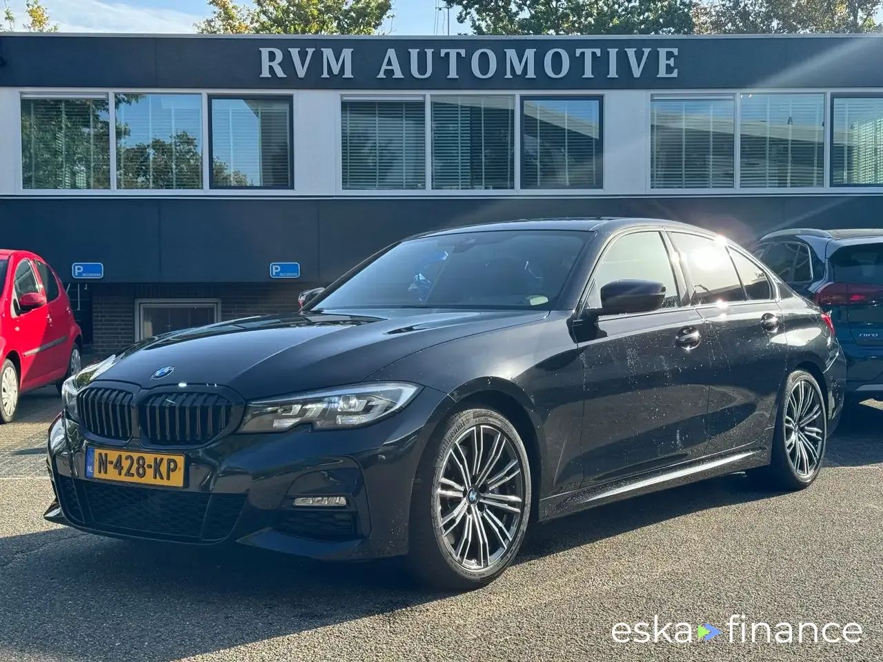 Leasing Sedan BMW 330 2019