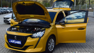 Lízing Hatchback Peugeot 208 2020