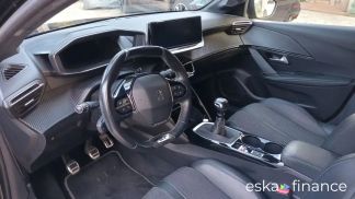 Lízing Hatchback Peugeot 208 2020