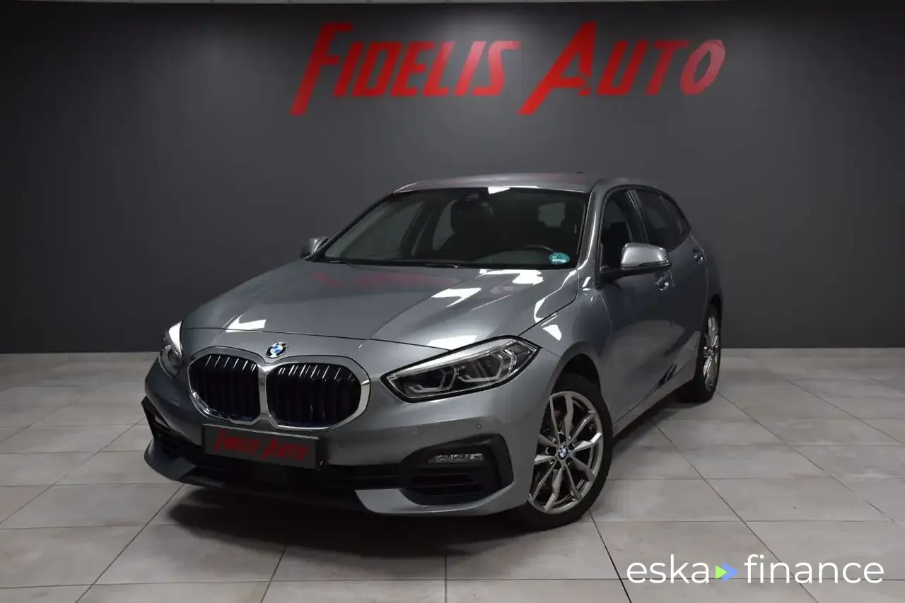 Leasing Sedan BMW 120 2024