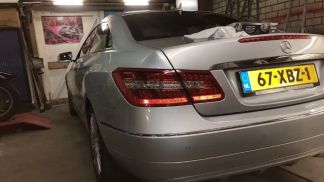 Financování Kupé MERCEDES E 220 2010